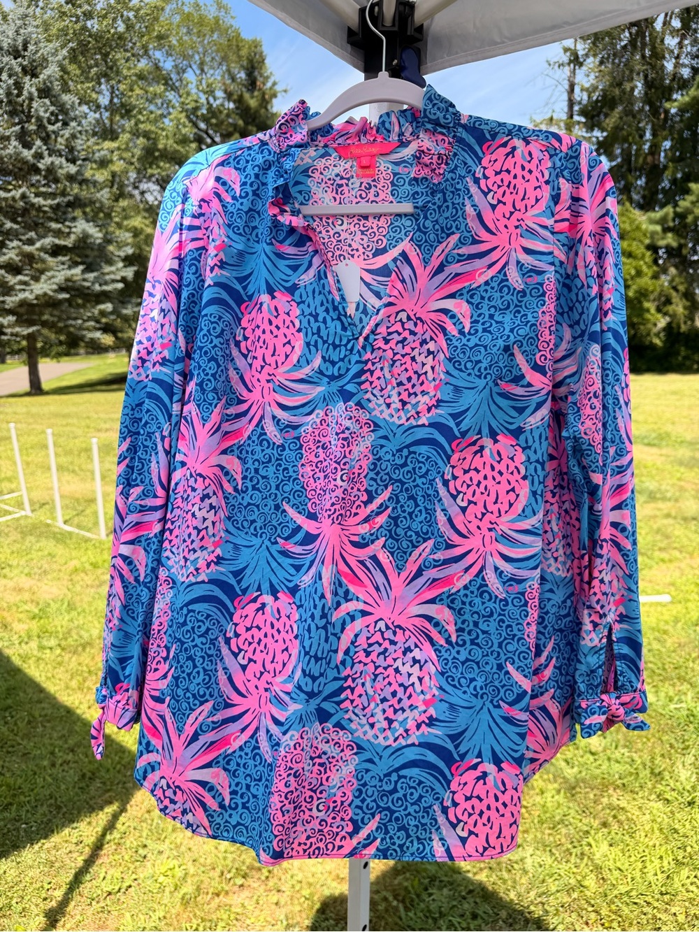 Lily Pulitzer Blue & Pink Pineapple Print Women's Top